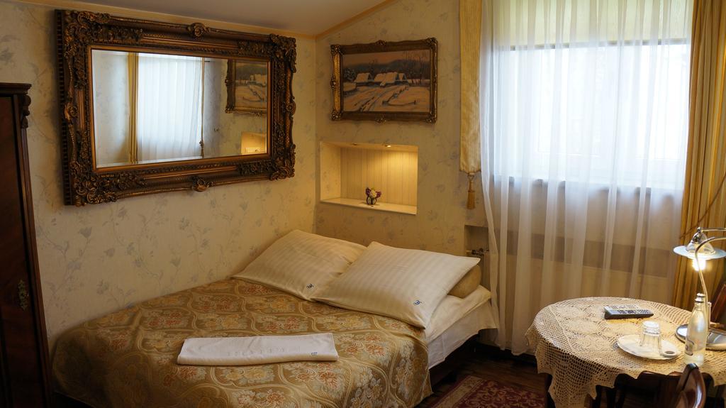 Florian Budget Rooms Cracóvia Quarto foto