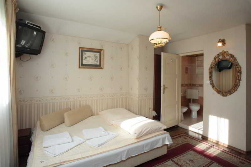 Florian Budget Rooms Cracóvia Exterior foto