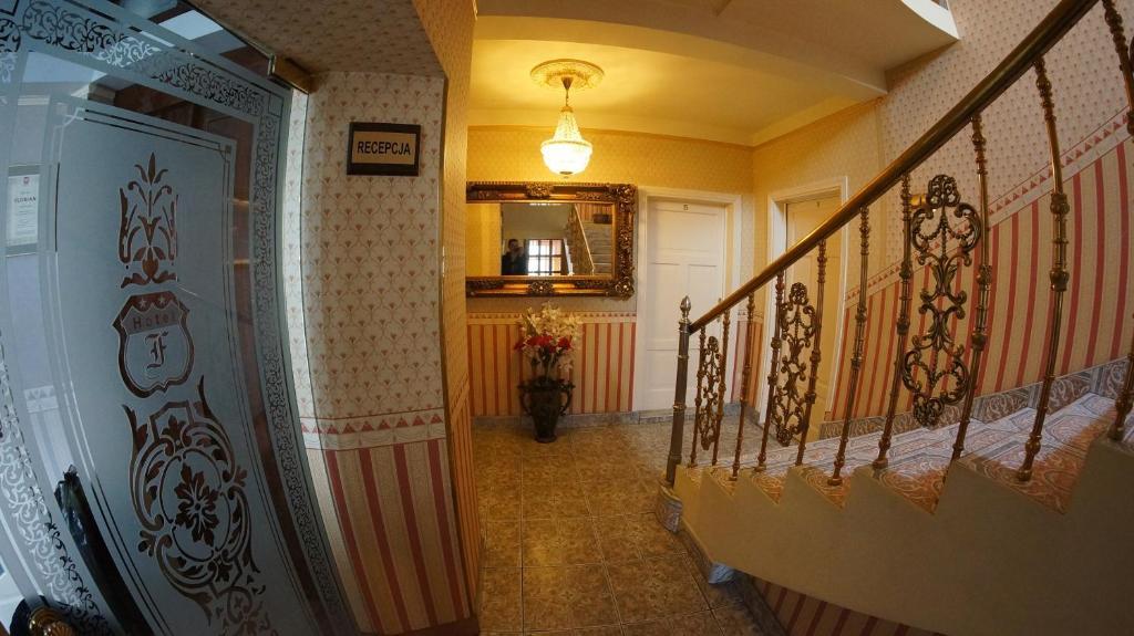 Florian Budget Rooms Cracóvia Exterior foto