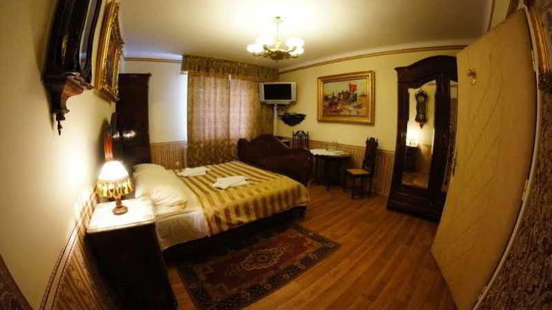 Florian Budget Rooms Cracóvia Exterior foto